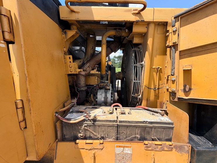 1997-caterpillar-953c-image-21