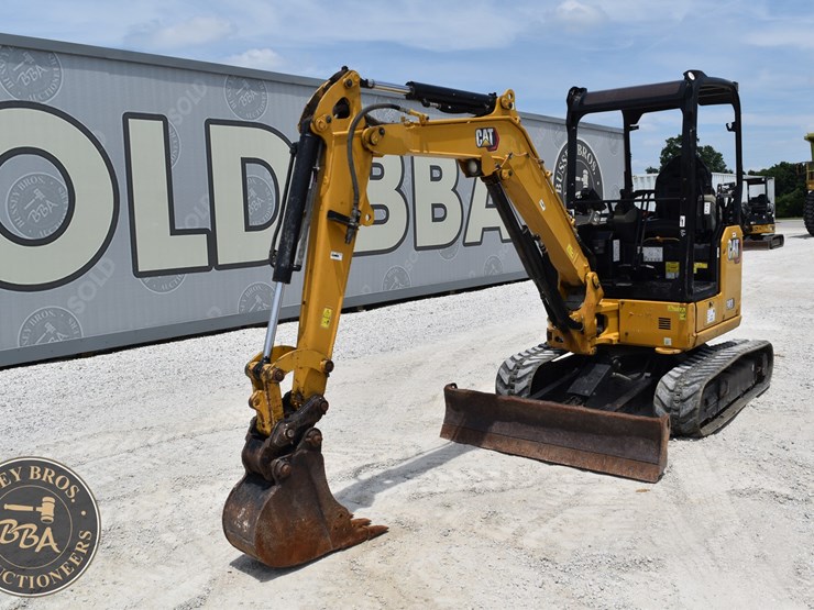 2023-caterpillar-303cr-image-1