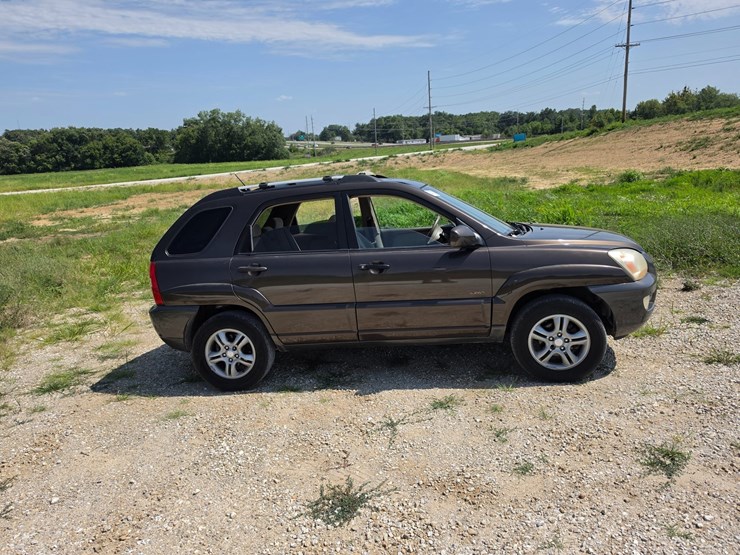2005-kia-sportage-image-17