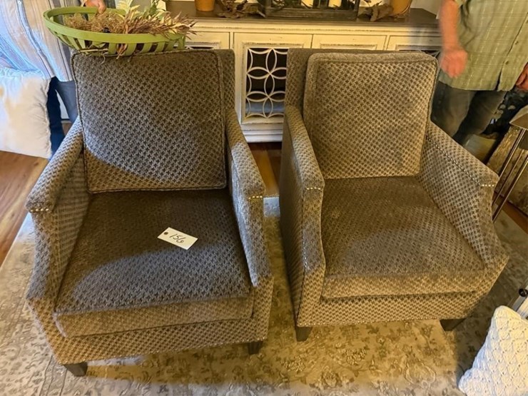 (2)-chairs-image-1
