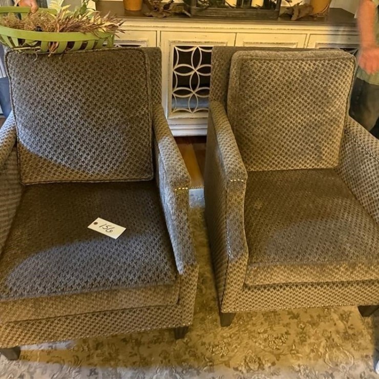 (2) Chairs