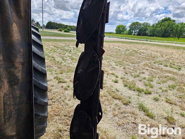 john-deere-260-image-13