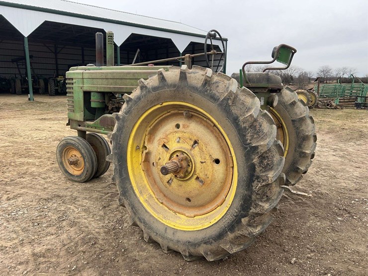 john-deere-model-a-image-3