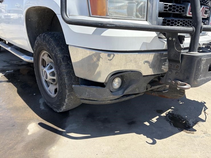 2012-gmc-sierra-2500-image-6
