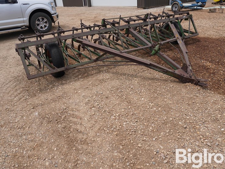 john-deere-15-image-3