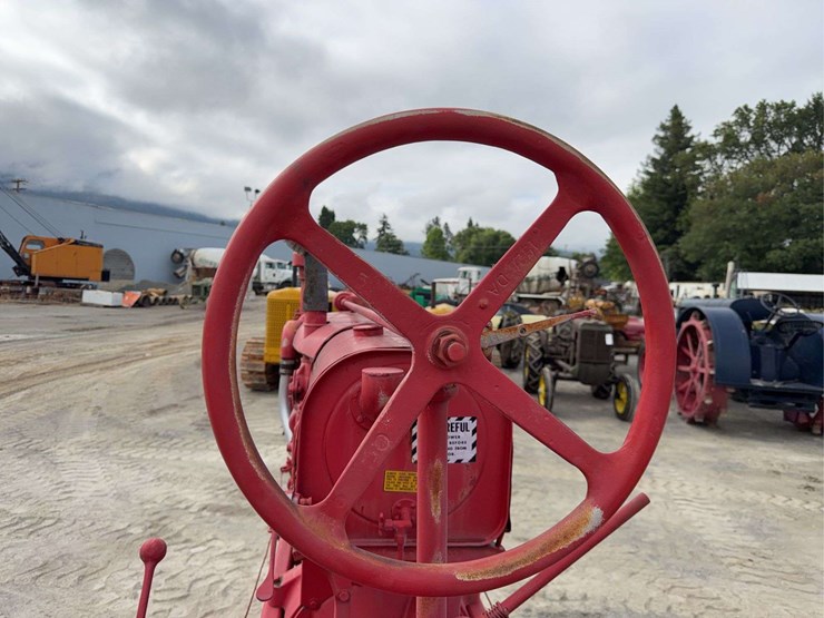 farmall-f-20-image-35