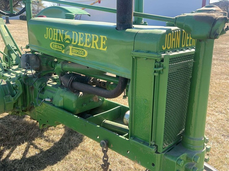 john-deere-model-b-image-8