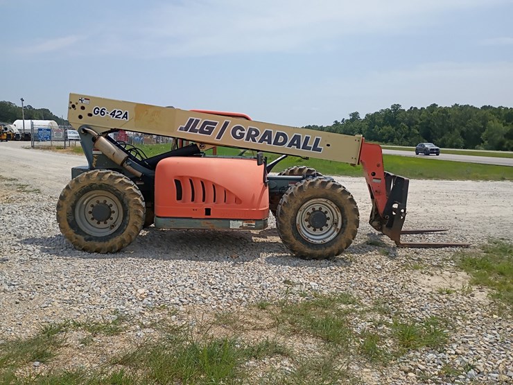2004-jlg-g6-42a-image-10