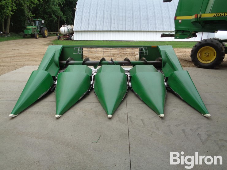john-deere-444-image-2