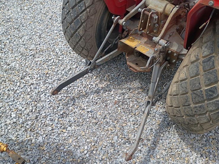 1978-massey-ferguson-210-image-32