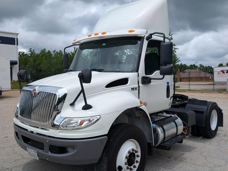 2022-international-mv607-sba-image-3