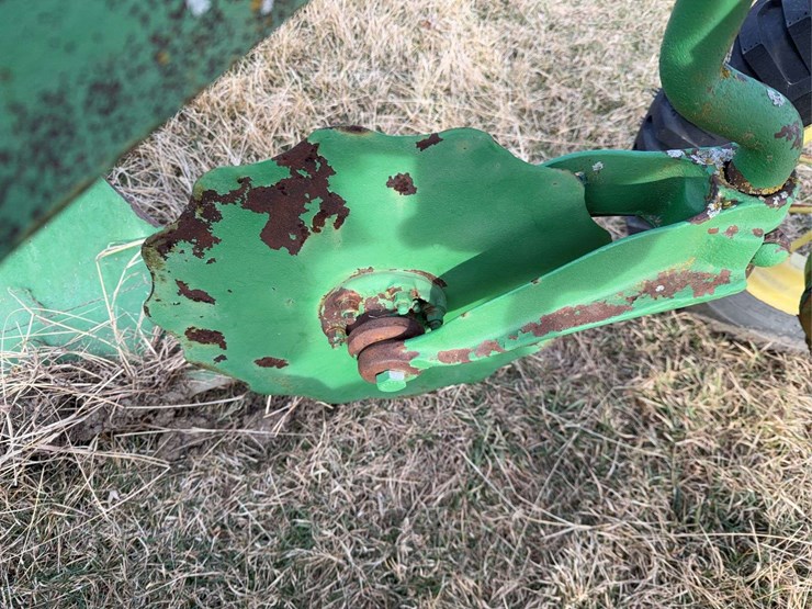 john-deere-pull-type-no.-44-two-bottom-plow-image-16