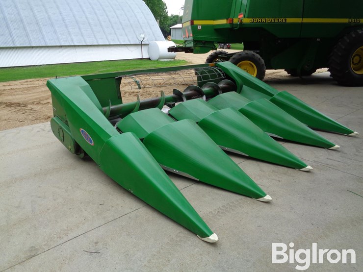 john-deere-444-image-3