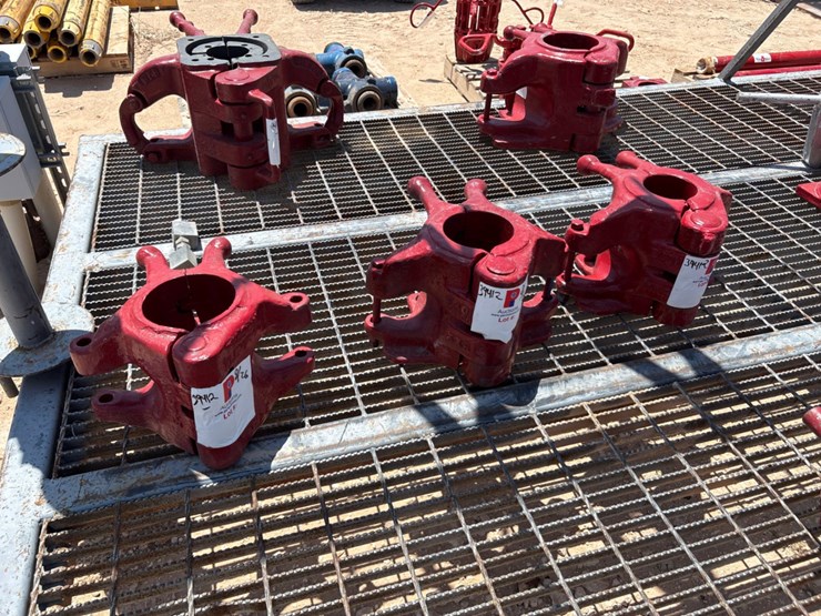 (3x$)-40-ton-elevators,-4”-5”-&-5-1/2”-image-2
