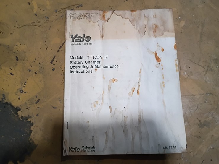 #24850-•-yale-industrial-forklift-battery-charger-image-9