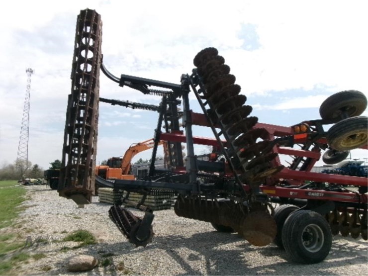 case-ih-true-tandem-330-turbo-image-17