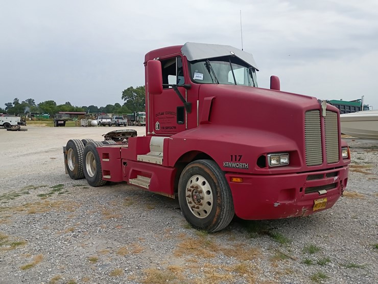 1995-kenworth-t600-image-13