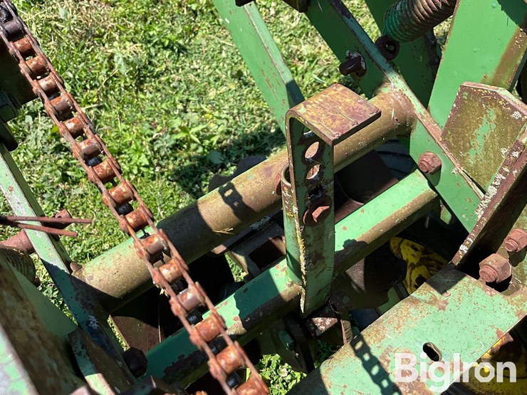 john-deere-7000-image-17