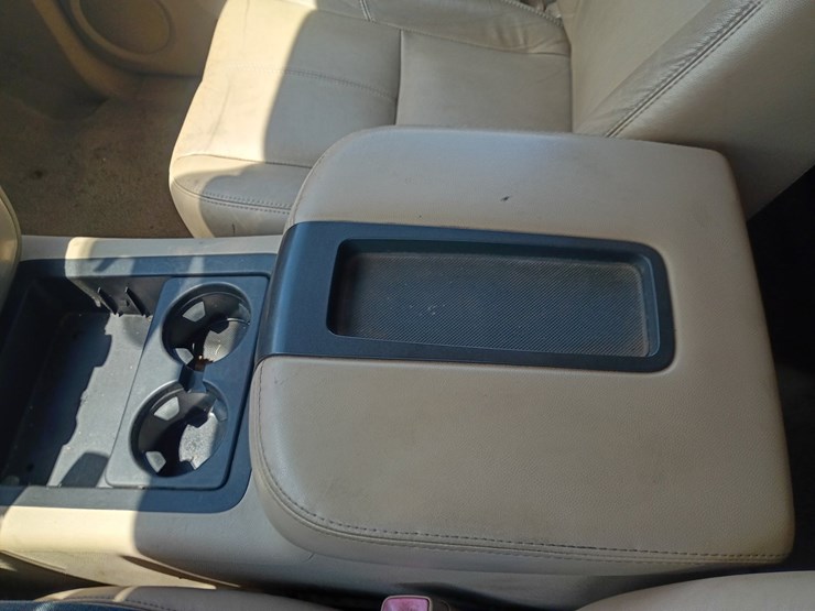 2009-gmc-yukon-xl-image-46