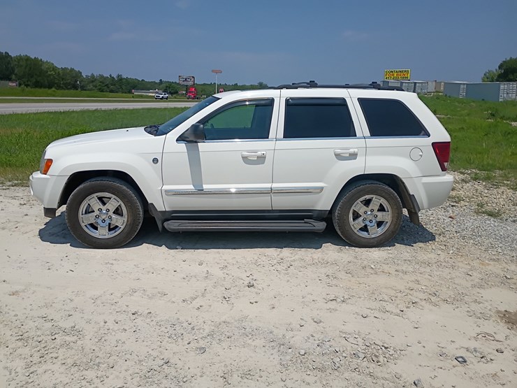 2007-jeep-grand-cherokee-image-3