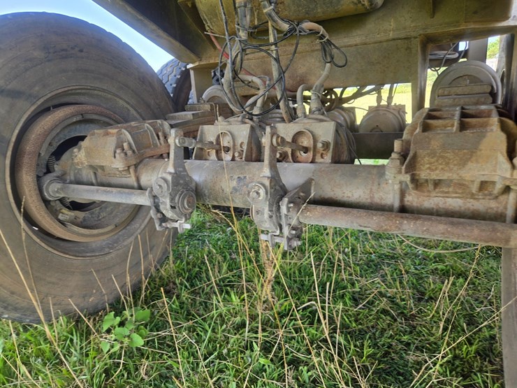 2005-hilbilt-end-dump-image-36