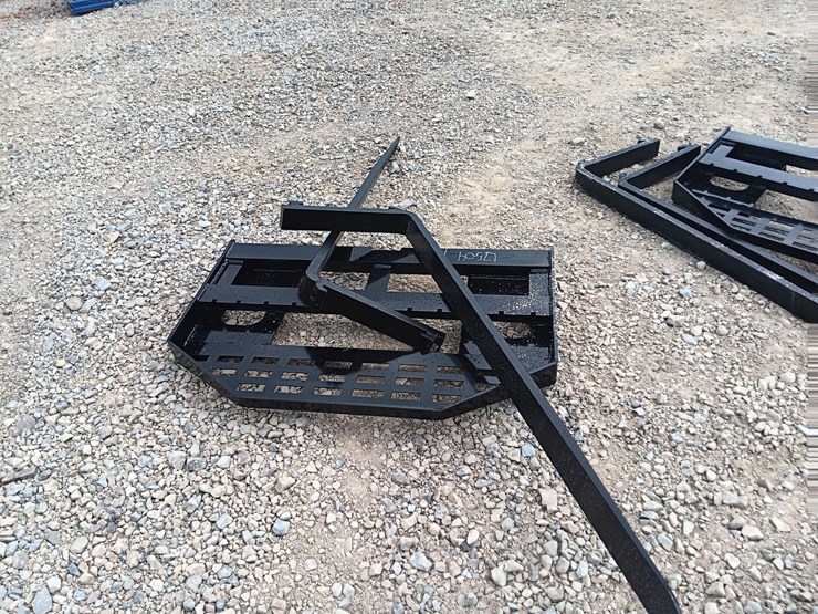 #l75-041-•-future-pallet-fork-skid-steer-attachment-image-3