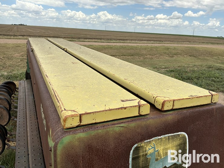 john-deere-8300-image-19