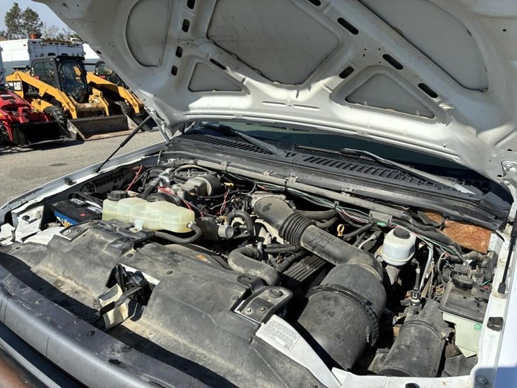 2003-ford-f450-image-9