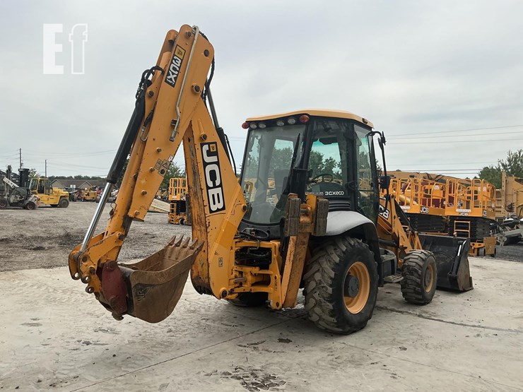 2016-jcb-3cx14-image-4