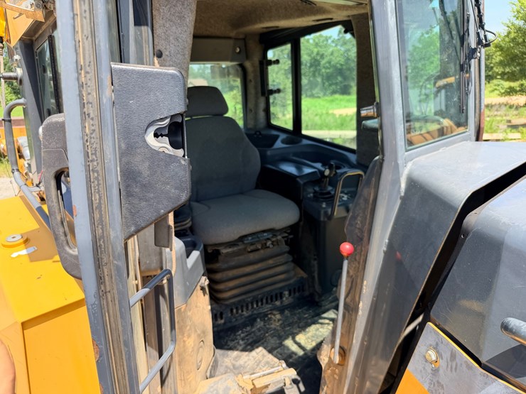 2017-deere-950k-image-37