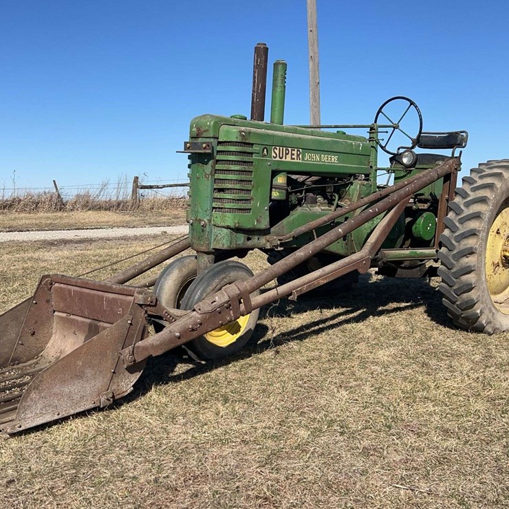 JOHN DEERE MODEL A