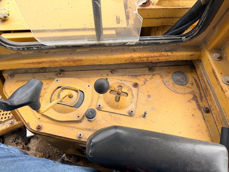 1992-caterpillar-d8n-image-36