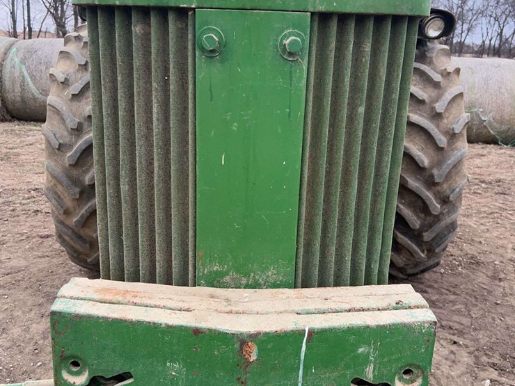 john-deere-70-image-9