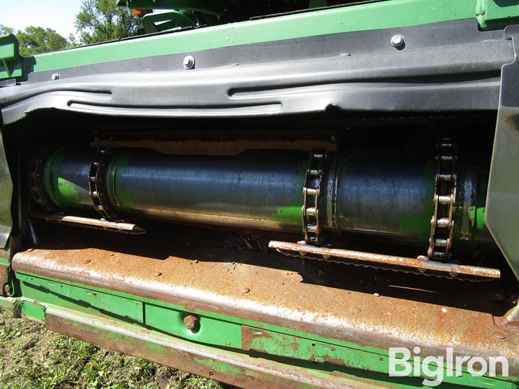 2015-john-deere-s670-image-16