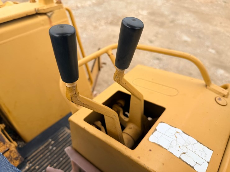 1985-caterpillar-963-image-61