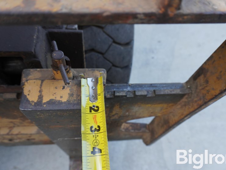 caterpillar-v50b-image-12