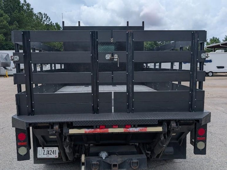 2012-freightliner-m2-stakebed-truck-image-33