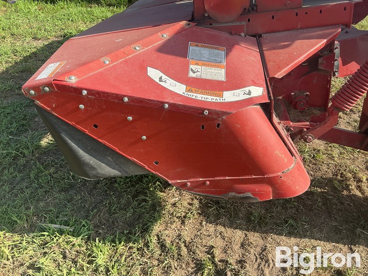 new-holland-1431-image-15