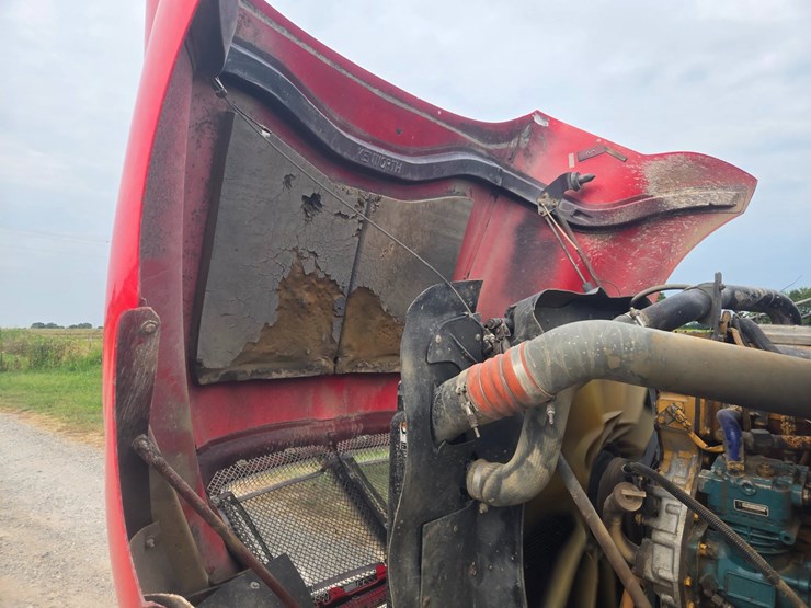 2007-kenworth-t2000-image-33