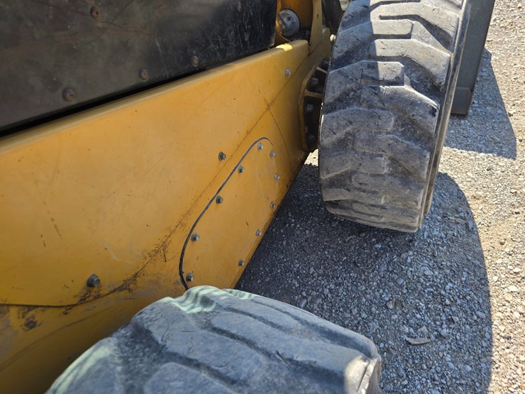 caterpillar-262c-image-52