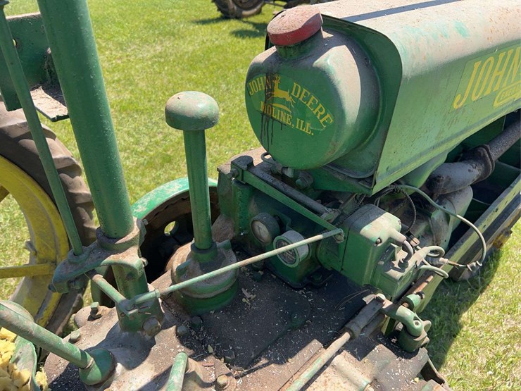 john-deere-b-image-27