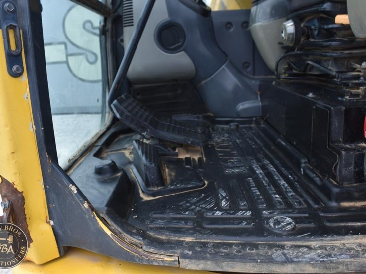 2014-komatsu-pc138us-lc-10-image-52