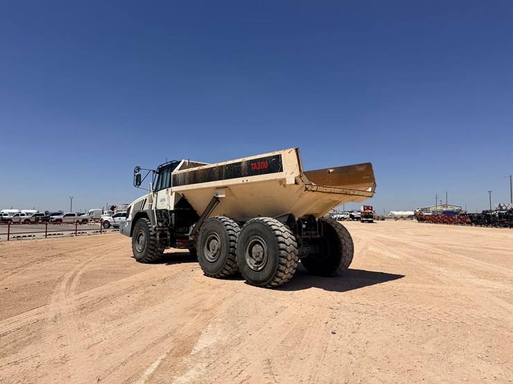 2019-terex-ta300-image-5