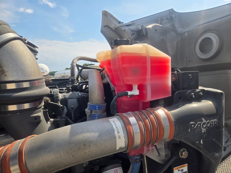 2018-kenworth-t680-image-40