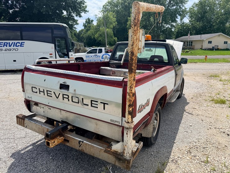 1993-chevrolet-k2500-image-65