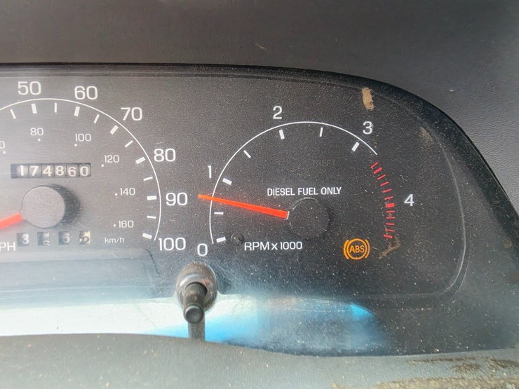 2000-ford-f550-image-56