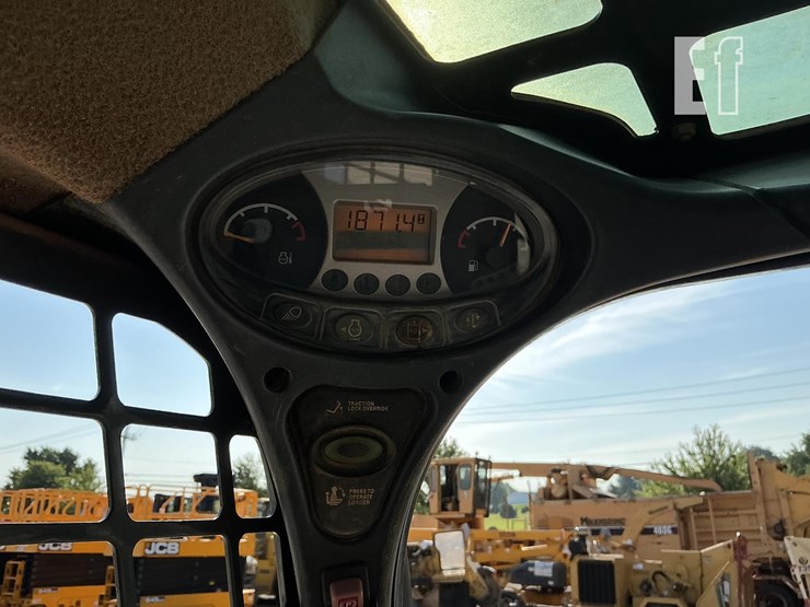 2018-bobcat-t595-image-16