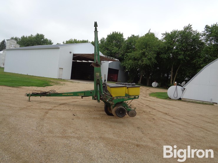 john-deere-7200-image-8