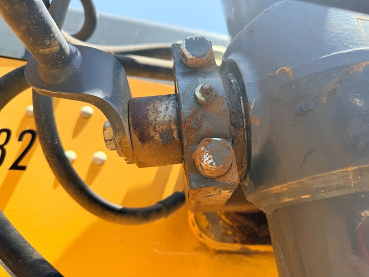 2017-deere-950k-image-178