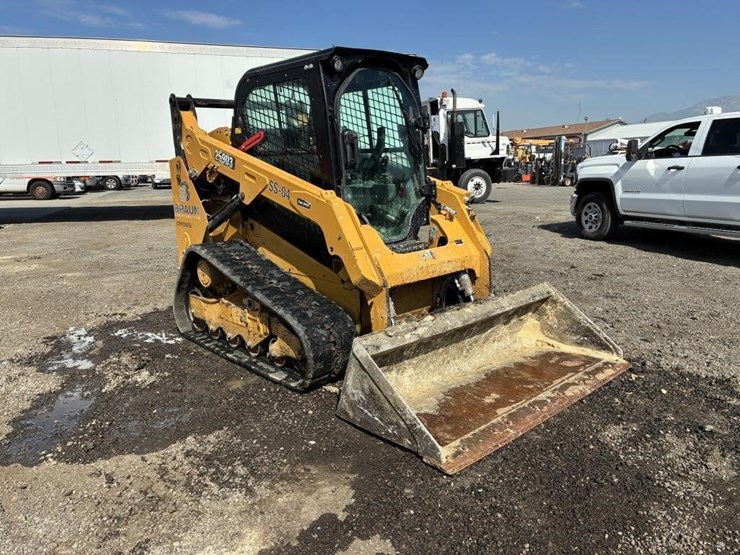 2023-caterpillar-259d3-image-2